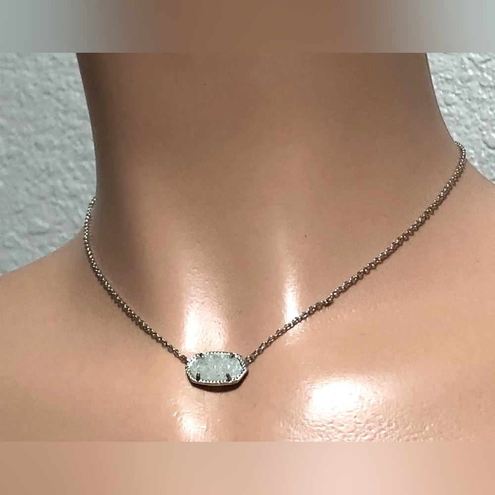 Kendra Scott White Druzy Oval Pendant Necklace - Silver
